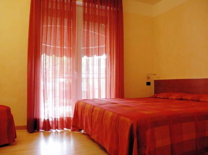 Hotel Savoia Lignano Sabbiadoro Exterior photo